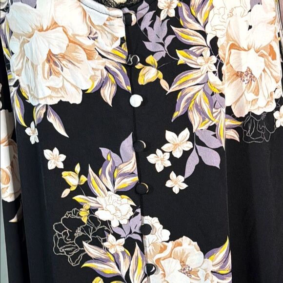 Torrid Cream and Black Asymmetrical Camisole - Picture 5 of 6